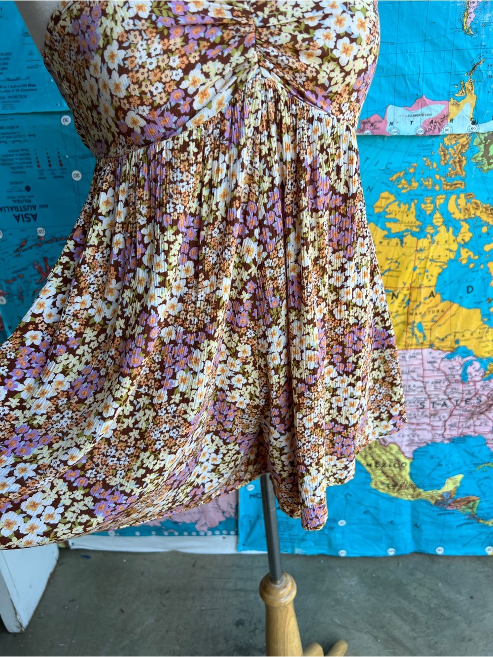 Billabong Floral Brown Pink White Spaghetti-Strap Romper - Picture 2 of 10